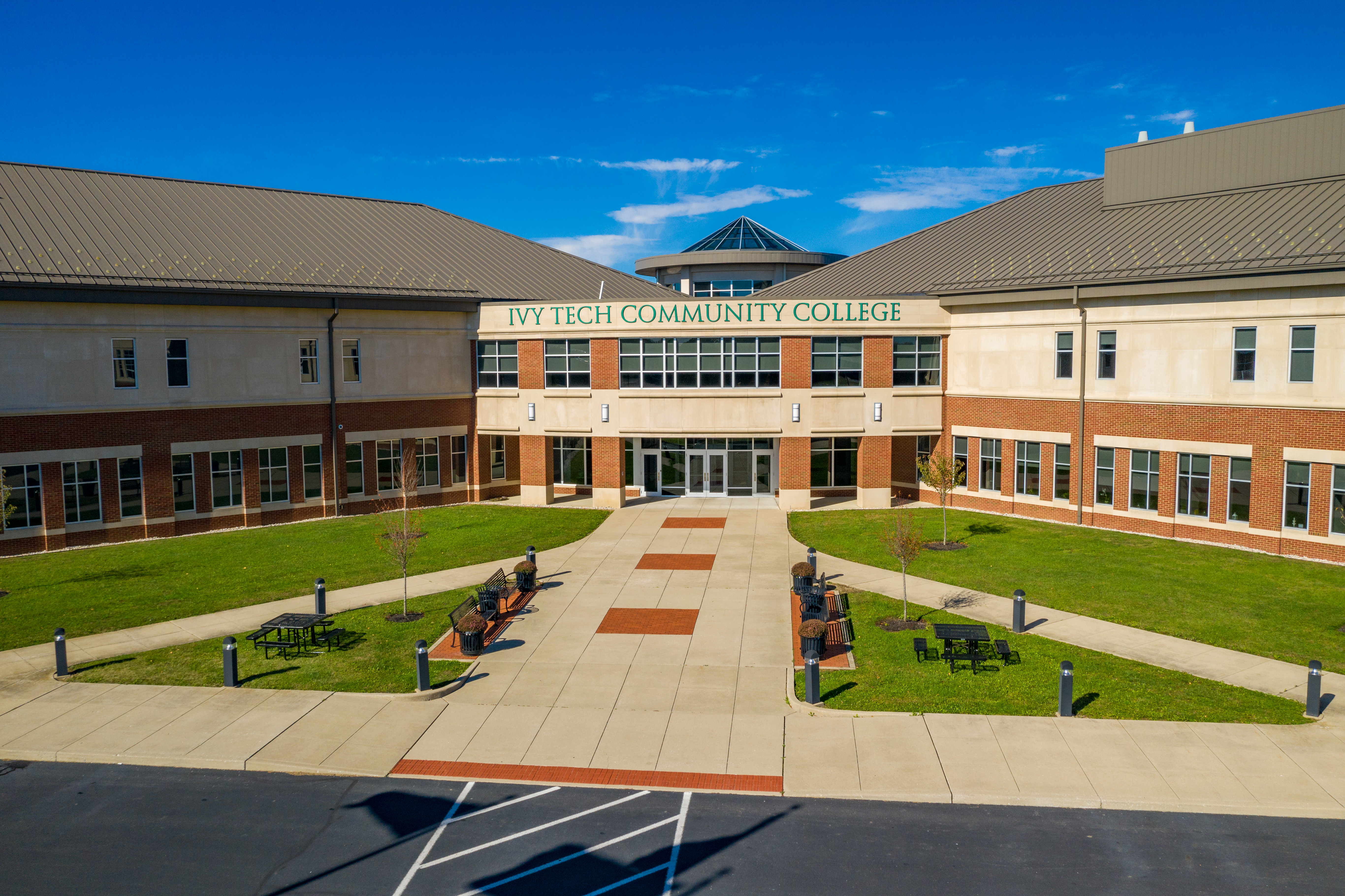 Maps Tours Ivy Tech Community College   Dji 0467 